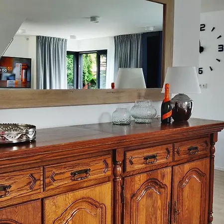 Zacisze * Lesznowola (Masovia)